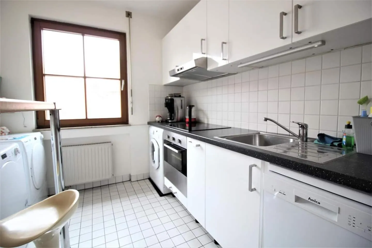 Alloggio in famiglia Privat-Zimmer - Ohne Fenster - Würzburg